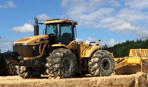 Challenger 965 specificaties 