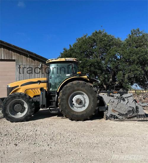 Challenger MT675 specificaties