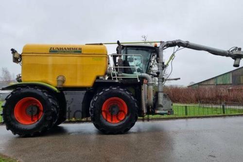 Claas Xerion 3800 Saddle Trac beoordelingen en specificaties