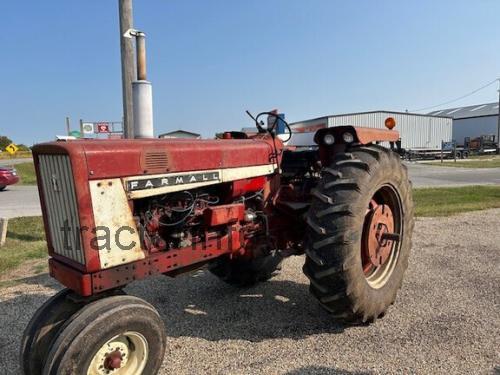 Farmall 656 specificaties