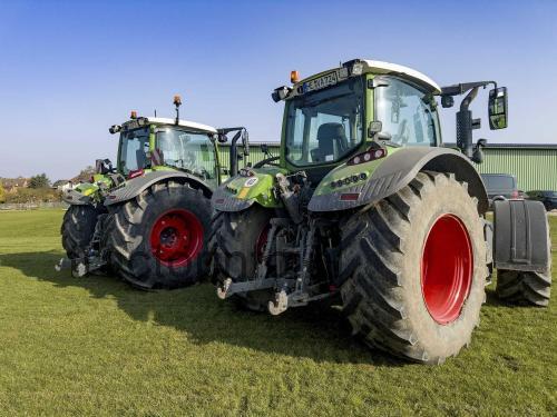 Fendt 800 Vario beoordelingen en specificaties