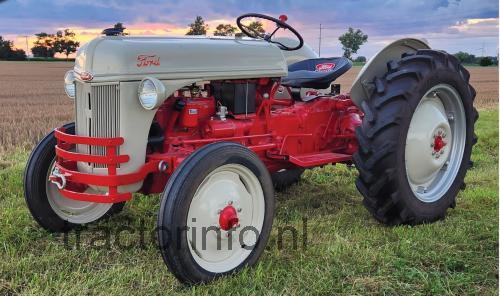 Ford 8N specificaties
