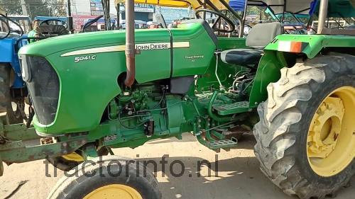 John Deere 5041C beoordelingen en specificaties