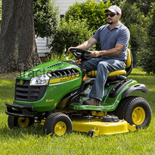 John Deere S240 beoordelingen en specificaties