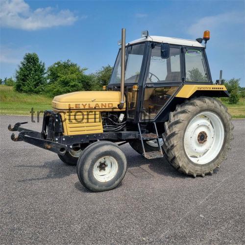 Leyland 702 beoordelingen en specificaties