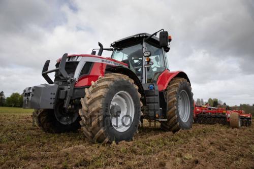 Massey Ferguson 7070 specificaties
