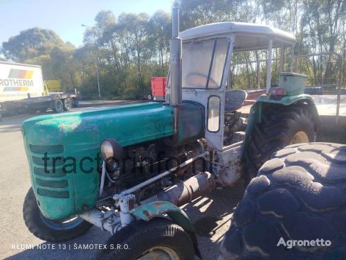 Ursus C-4011 specificaties 